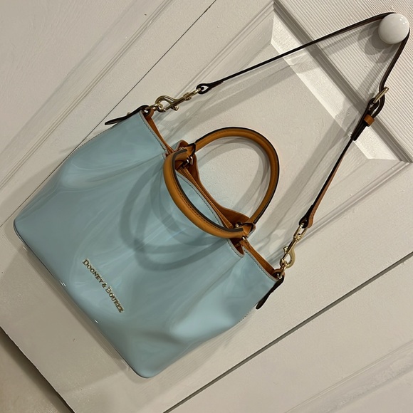 Dooney & Bourke City Patent Barlow - Picture 6 of 11